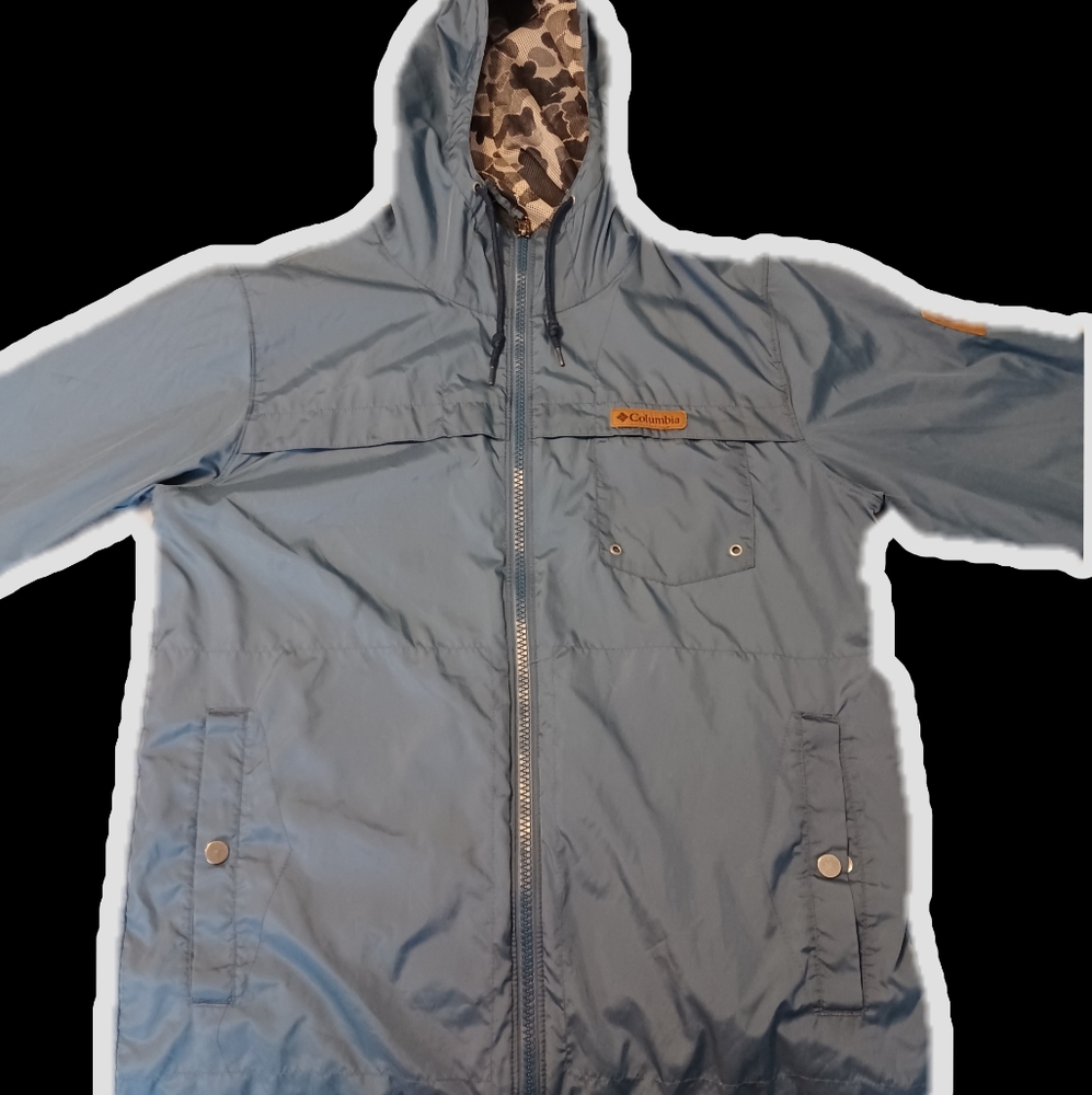 Blue Columbia outdoor jacket size medium  rain jacket